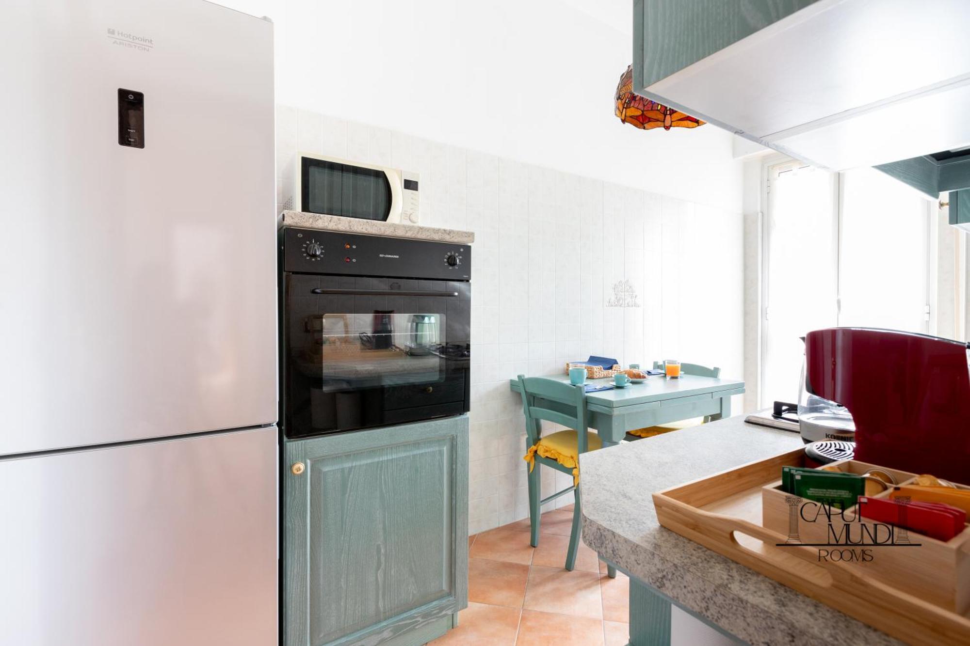 Caput Mundi Rooms - 100Mt To Metro A, Terrace, A-C, 15 Min To Center Roma Ngoại thất bức ảnh